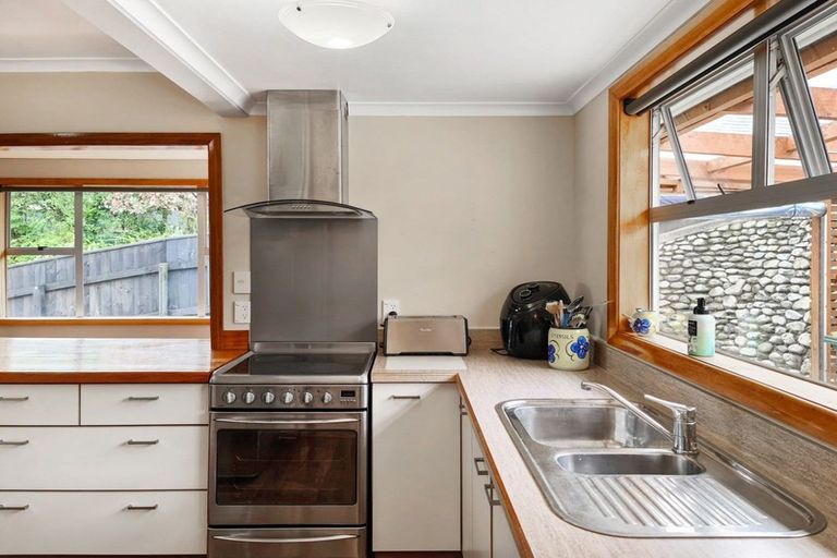 Photo of property in 20 Chester Street, Levin, 5510