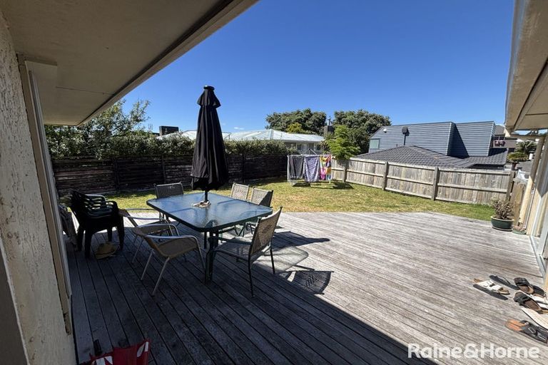 Photo of property in 99b Valley Road, Mount Maunganui, 3116
