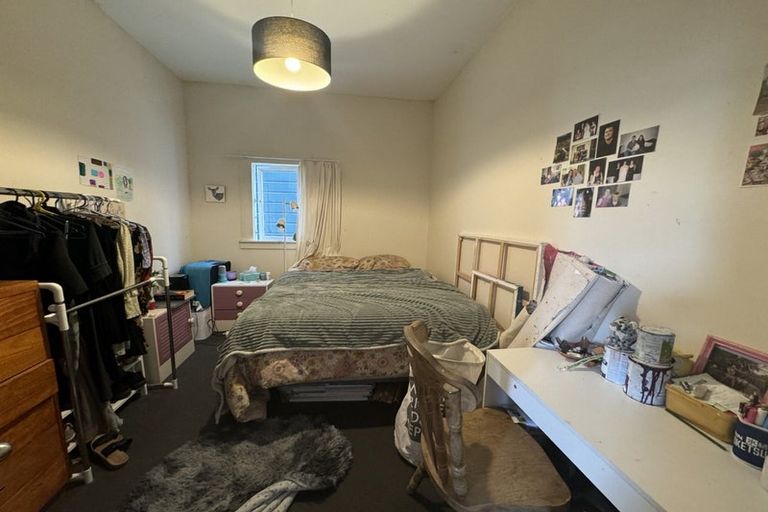 Photo of property in 111 Tasman Street, Mount Cook, Wellington, 6021