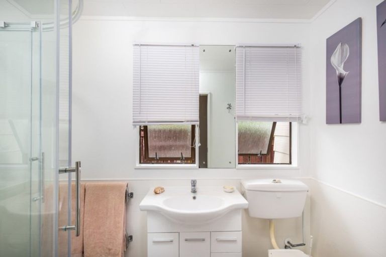 Photo of property in 1 Iris Street, Snells Beach, 0920