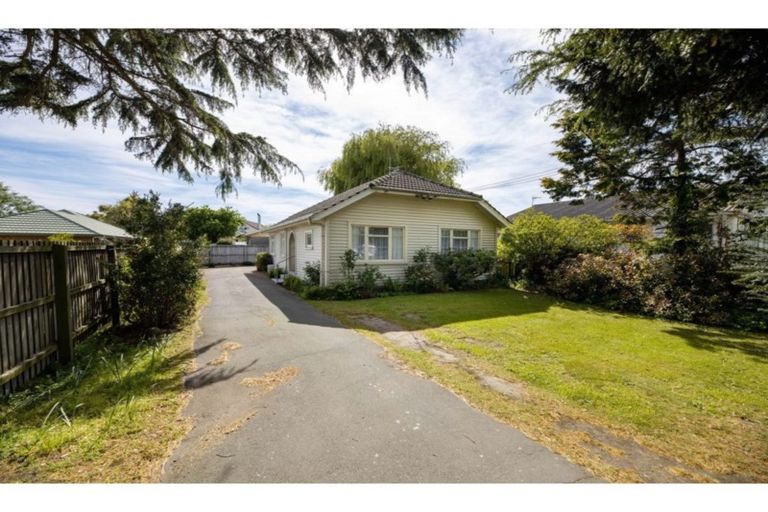 Photo of property in 1/395 Linwood Avenue, Bromley, Christchurch, 8062