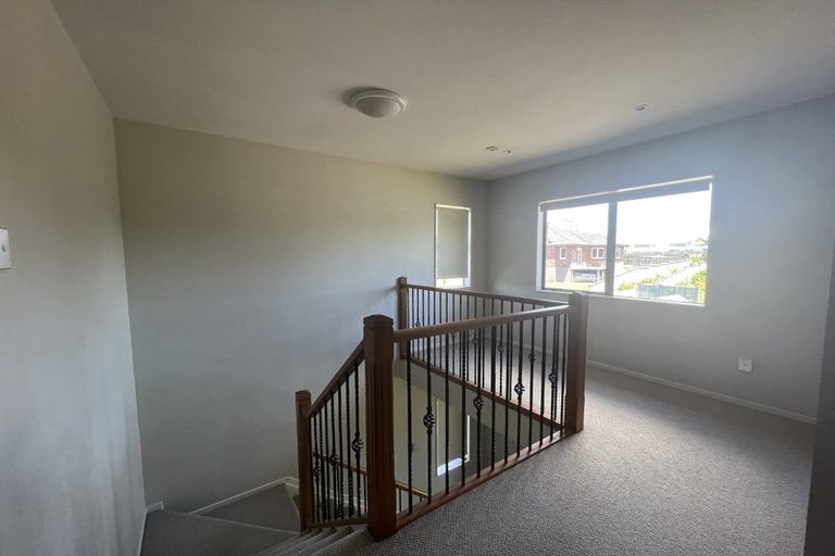 Photo of property in 45 Riverglade Parkway, Te Atatu South, Auckland, 0610