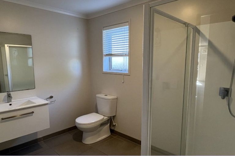 Photo of property in 20 Akeake Lane, Manurewa, Auckland, 2102