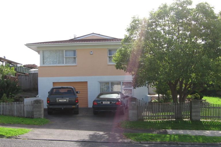 Photo of property in 5 Olena Avenue, Sunnyhills, Auckland, 2010
