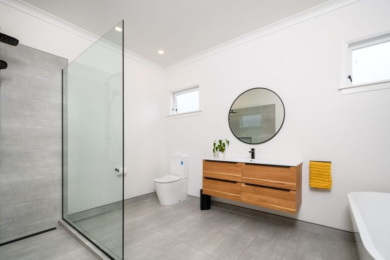 Photo of property in 123 Hunter Road, Taupaki, 0782