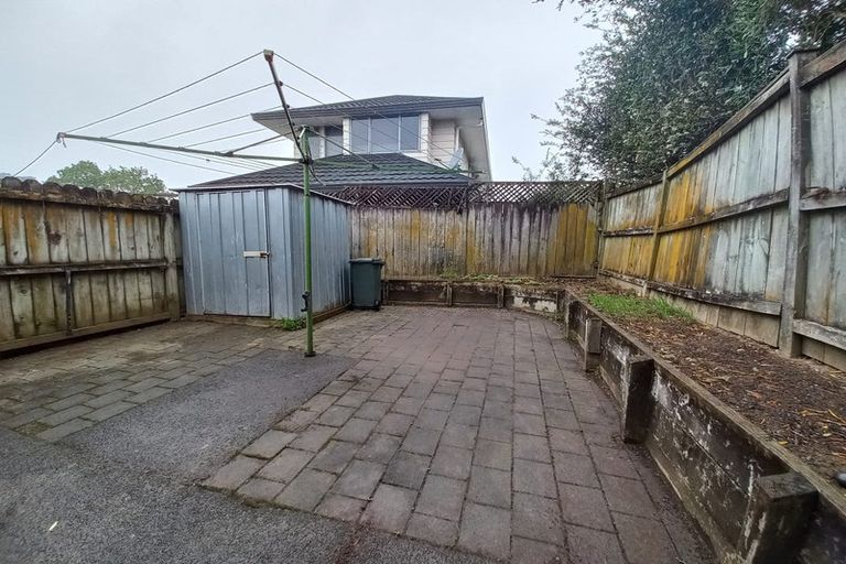 Photo of property in 1/12 Solana Court, Botany Downs, Auckland, 2010