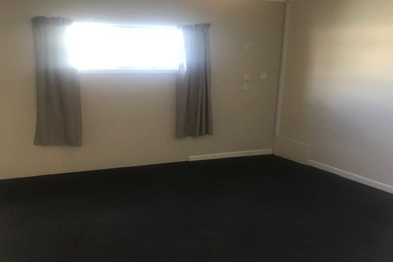 Photo of property in 23a Rata Street, Upper Vogeltown, New Plymouth, 4310