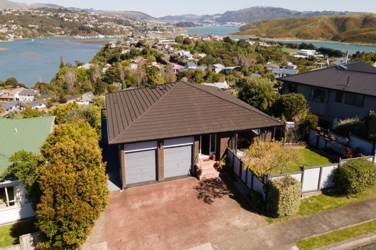 Photo of property in 10 Bodmin Terrace, Camborne, Porirua, 5026