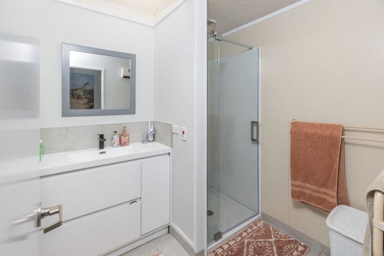 Photo of property in 115 Oakridge Grove, Flagstaff, Hamilton, 3210