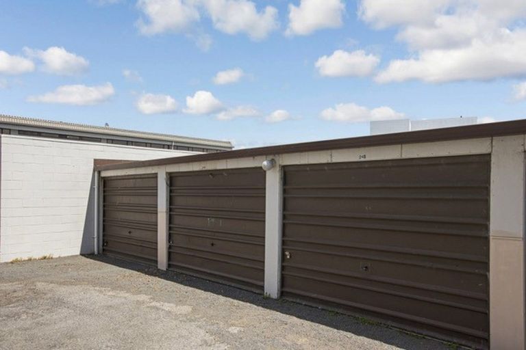 Photo of property in 245 Marine Parade, Napier South, Napier, 4110