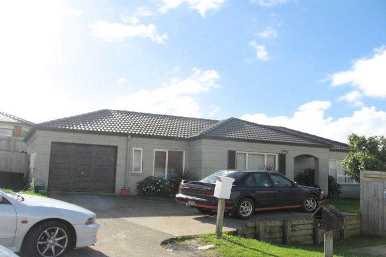 Photo of property in 27 Senator Drive, Manurewa, Auckland, 2105