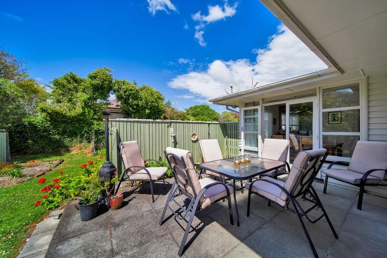 Photo of property in 28 Camberwell Road, Hawera, 4610