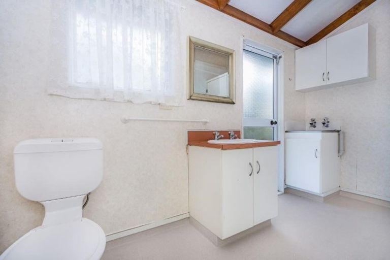 Photo of property in 2b Kiwi Avenue, Maunu, Whangarei, 0110