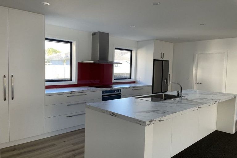 Photo of property in 215 Queens Drive, Windsor, Invercargill, 9810