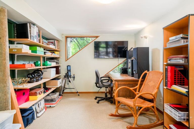 Photo of property in 245 Cannon Hill Crescent, Mount Pleasant, Christchurch, 8081
