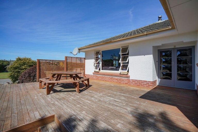 Photo of property in 1048 Lochiel-branxholme Road, Branxholme, Invercargill, 9874