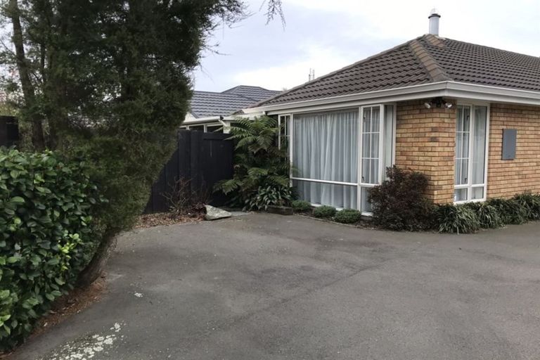 Photo of property in 22a Newnham Terrace, Upper Riccarton, Christchurch, 8041