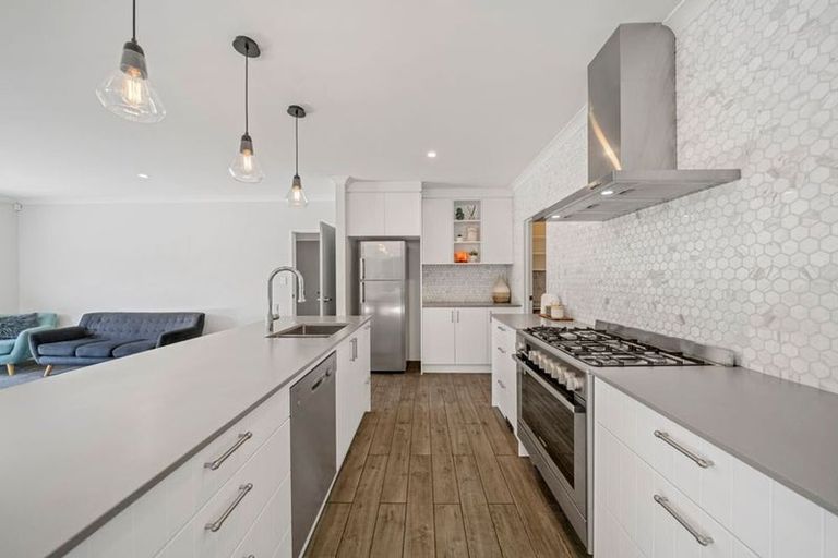 Photo of property in 30 Westmuir Crescent, Pokeno, 2402