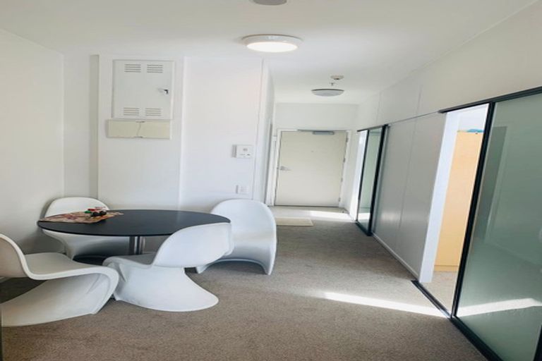 Photo of property in Twin Towers, 513/17 Putney Way, Manukau, Auckland, 2104