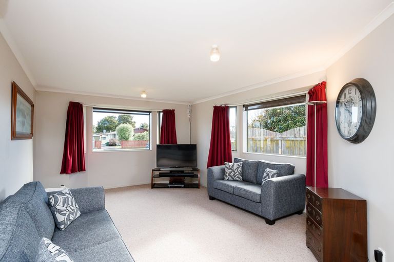 Photo of property in 2a Ronberg Street, Highbury, Palmerston North, 4412