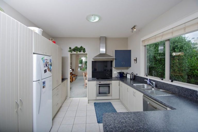 Photo of property in 52 Honeysuckle Lane, Ohauiti, Tauranga, 3112