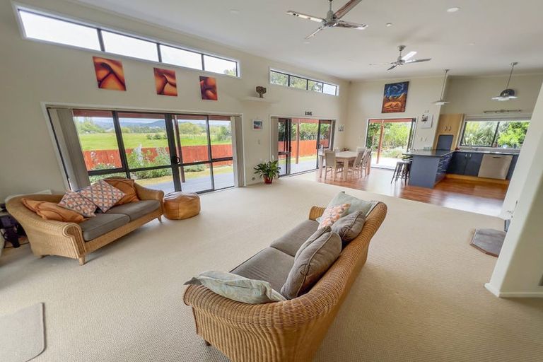 Photo of property in 10 Somners Way, Waipu, 0510