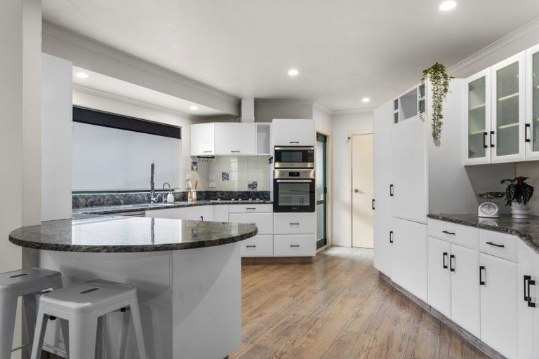 Photo of property in 24 Riverside Drive, Whakatane, 3120