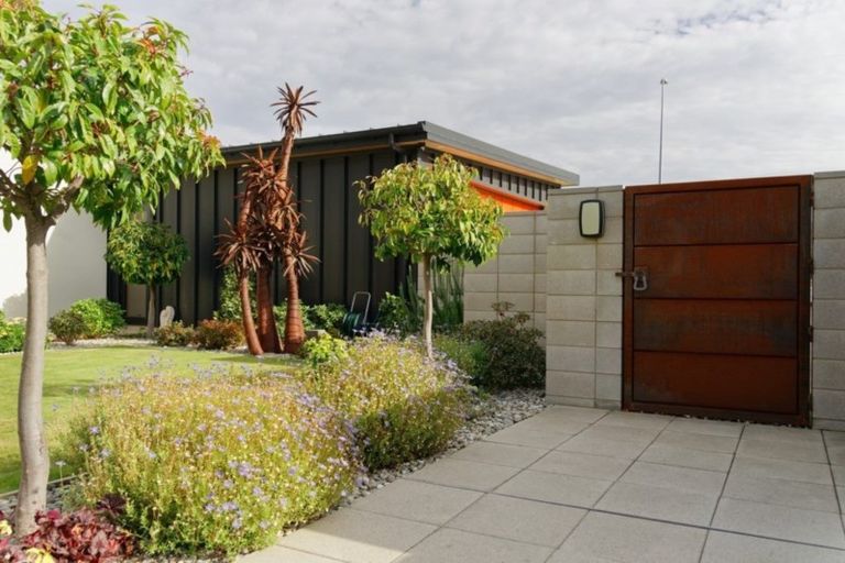 Photo of property in 6 Mitchell Place, Cromwell, 9310