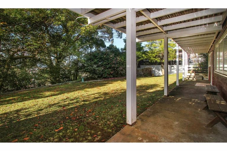 Photo of property in 4 Havana Place, Glenfield, Auckland, 0629