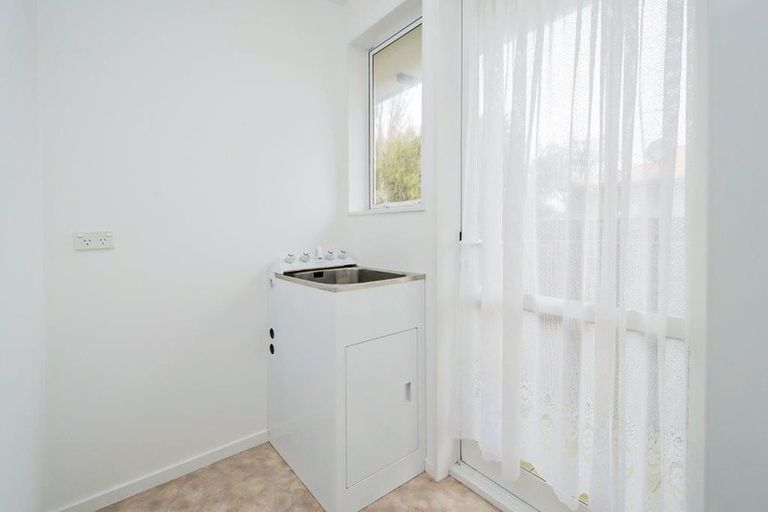 Photo of property in 3a Taiaroa Place, Southbridge, 7602