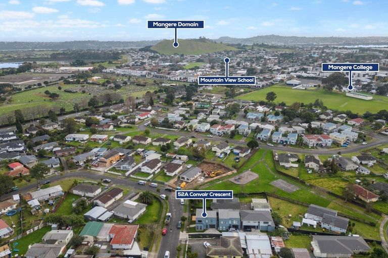 Photo of property in 52a Convair Crescent, Mangere, Auckland, 2022