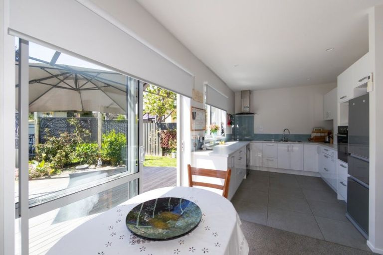 Photo of property in 24 Mill Road, Clive, 4102