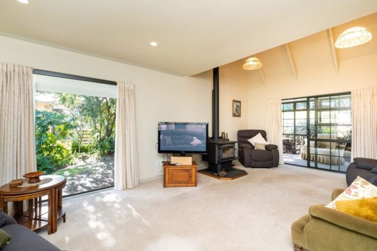 Photo of property in 19a Tainui Drive, Havelock North, 4130