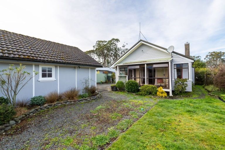 Photo of property in 105 Watt Street, Featherston, 5710