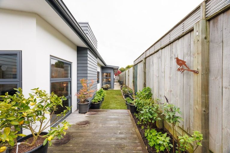 Photo of property in 115a James Line, Kelvin Grove, Palmerston North, 4414