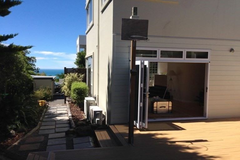 Photo of property in 9b Kinsey Terrace, Clifton, Christchurch, 8081