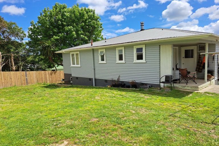 Photo of property in 33a Kawiu Road, Levin, 5510
