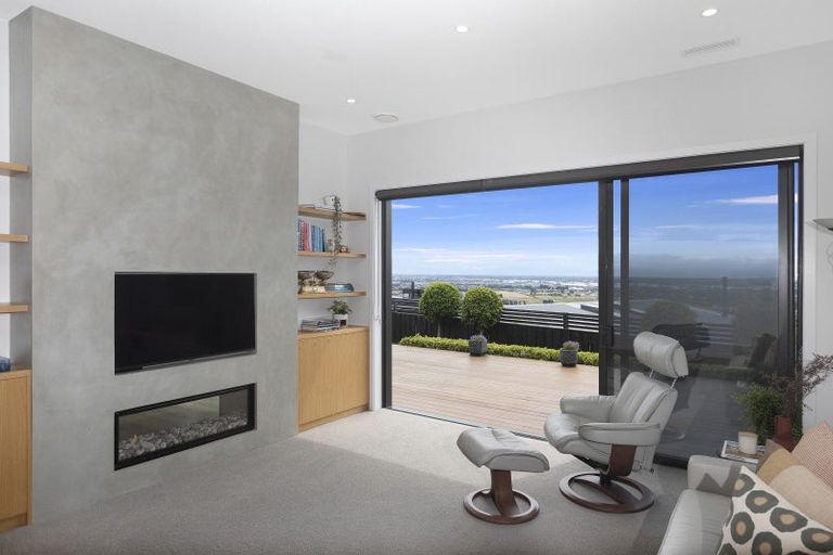 Photo of property in 8 Dove Grove, Westmorland, Christchurch, 8025