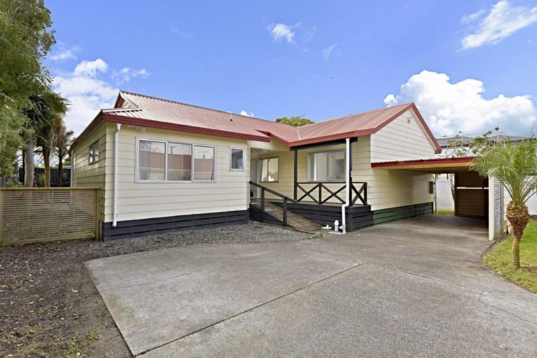 Photo of property in 2/50 Gloucester Road, Manurewa, Auckland, 2102