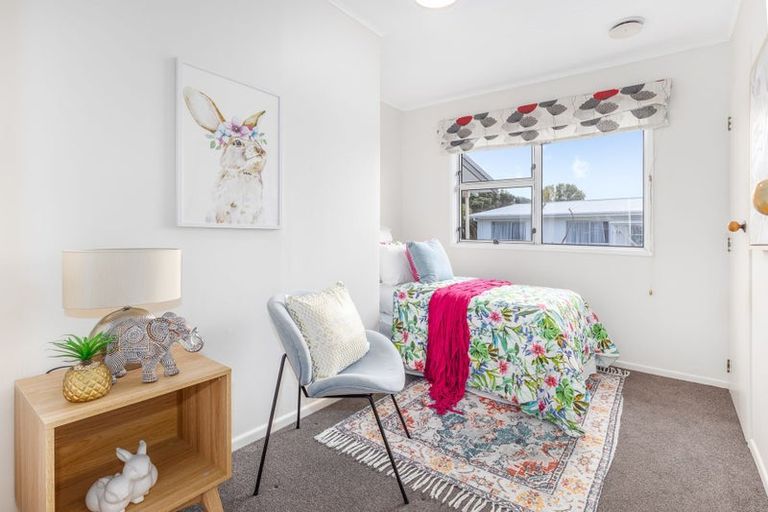 Photo of property in 12 Hollis Road, Paraparaumu Beach, Paraparaumu, 5032