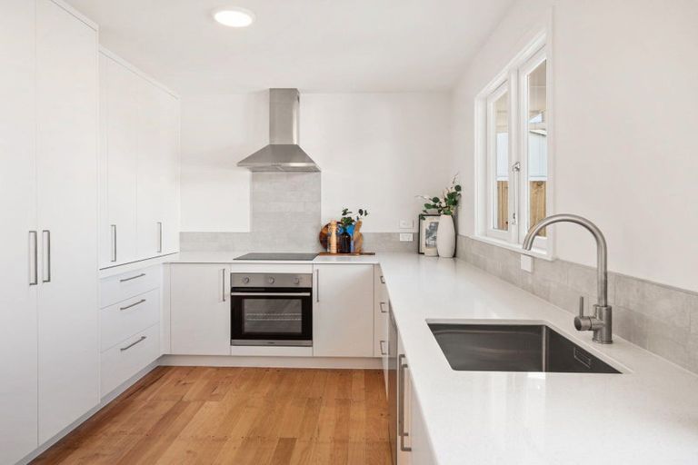 Photo of property in 53a Queen Road, Bellevue, Tauranga, 3110