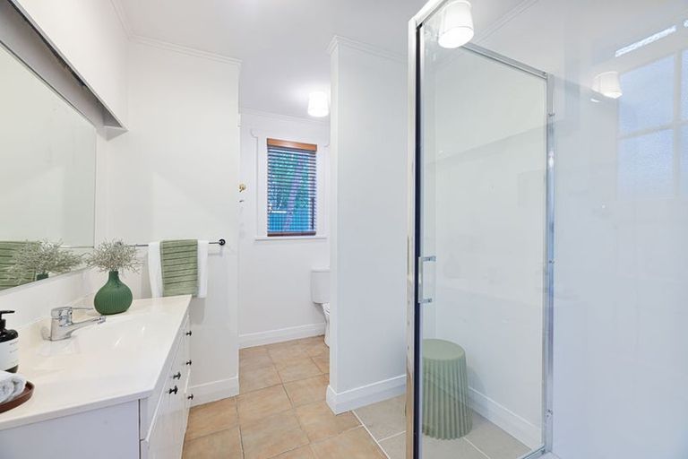 Photo of property in 10a Arawa Street, New Lynn, Auckland, 0600