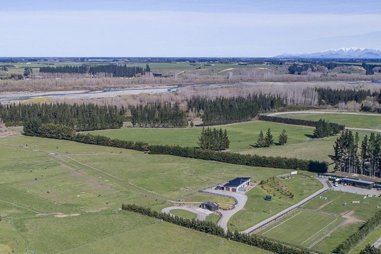 Photo of property in 51 Swamp Road, Loburn, Rangiora, 7472