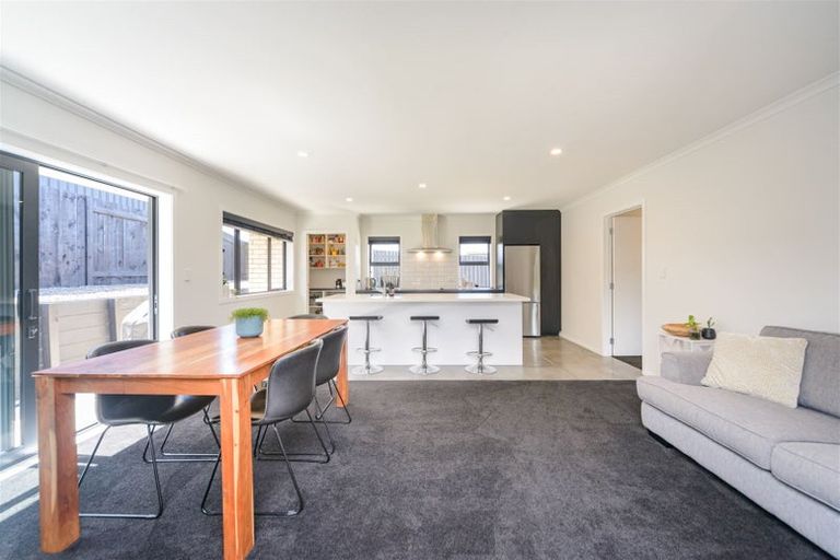 Photo of property in 8 Poplar Grove, Feilding, 4702