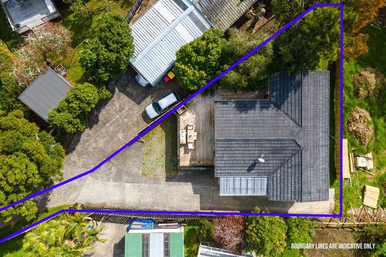 Photo of property in 17 Morriggia Place, Bayview, Auckland, 0629