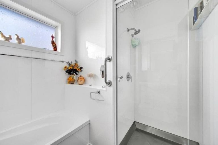 Photo of property in 52a Dixon Avenue, Hawera, 4610