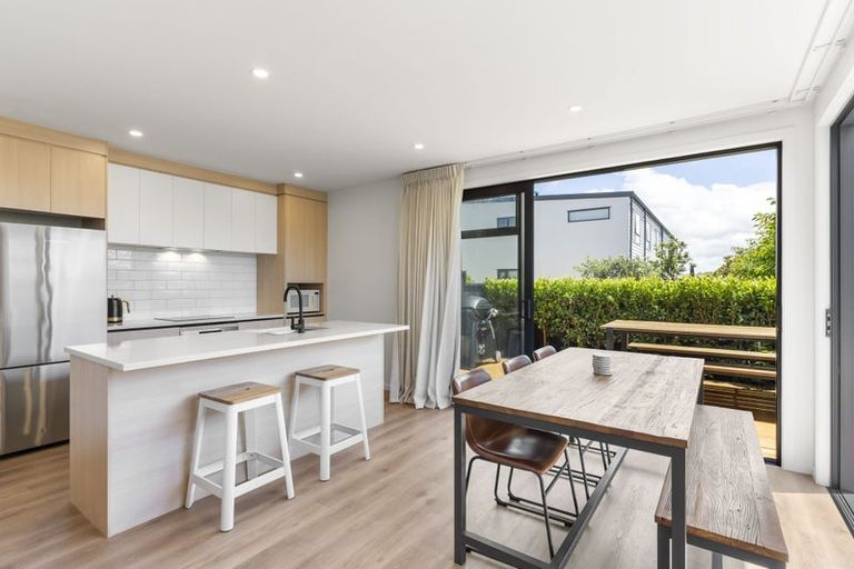 Photo of property in 1/48 Salisbury Road, Birkdale, Auckland, 0626