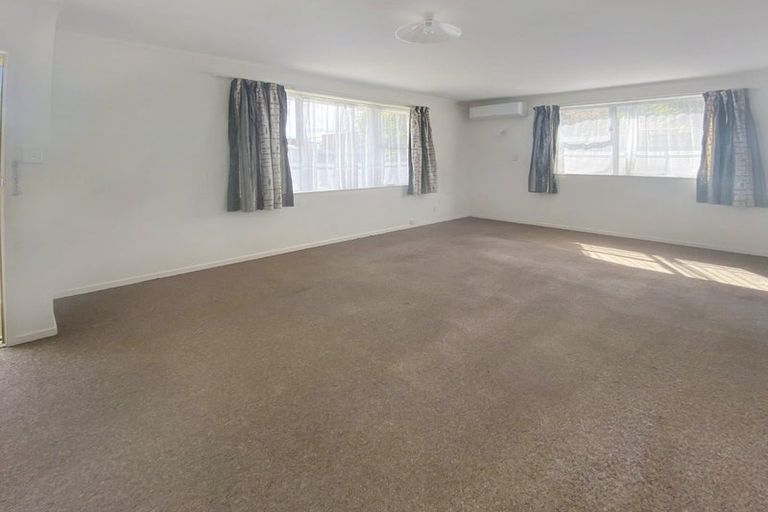 Photo of property in 1/359 George Street, Stokes Valley, Lower Hutt, 5019