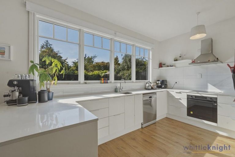 Photo of property in 54 Trafalgar Street, St Albans, Christchurch, 8014