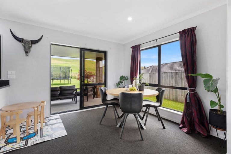 Photo of property in 182 Ballintoy Park Drive, Welcome Bay, Tauranga, 3175